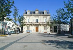 Mauguio: Place de la Mairie