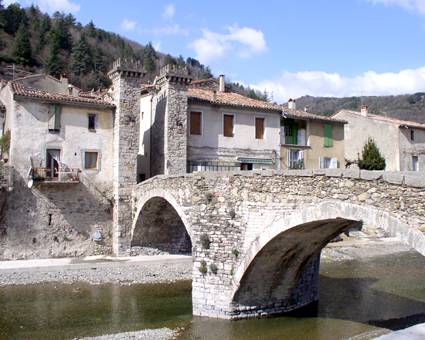 Sumene: le Vieux Pont